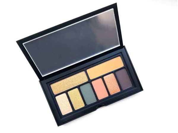 پالت سایه 8 رنگ DESERT اسمش باکس smashbox